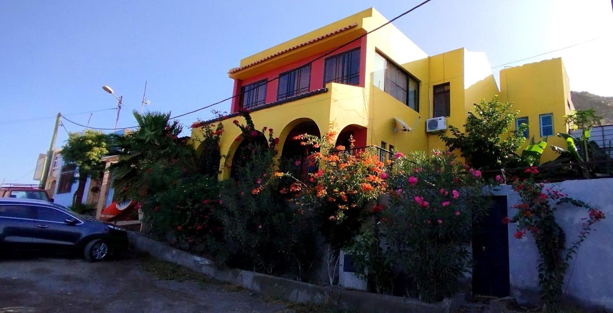 Rose'S Place Apartment Mindelo Exterior photo